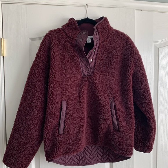 Athleta Cozy Sherpa Pullover Snap Quilted
Oversized Fit Sweatshirt Size M - Picture 5 of 5